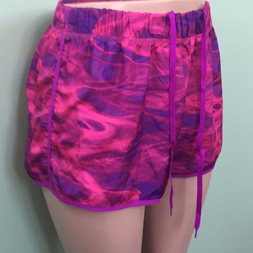 Energy Zone Shorts View 2